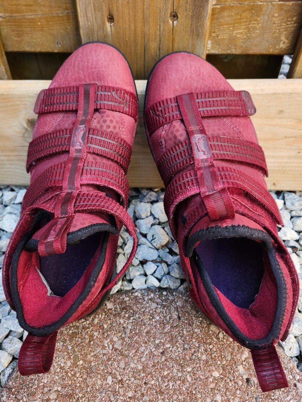 NIKE LeBron Soldier11